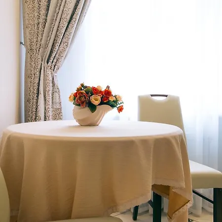 Vip Apartmen Sumy Exterior photo