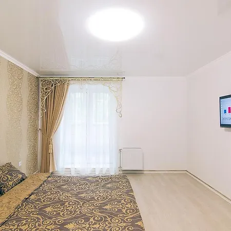 Vip Apartmen Sumy Exterior photo